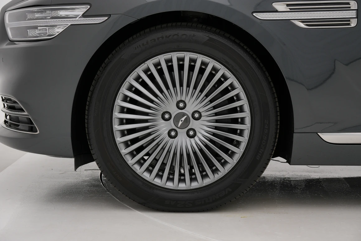 Genesis G90 - Фото 14
