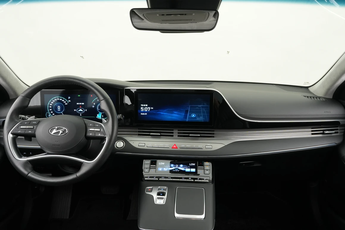 Hyundai Grandeur - Фото 19