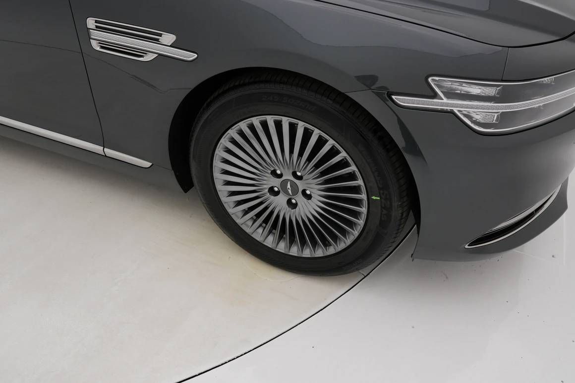 Genesis G90 - Фото 51