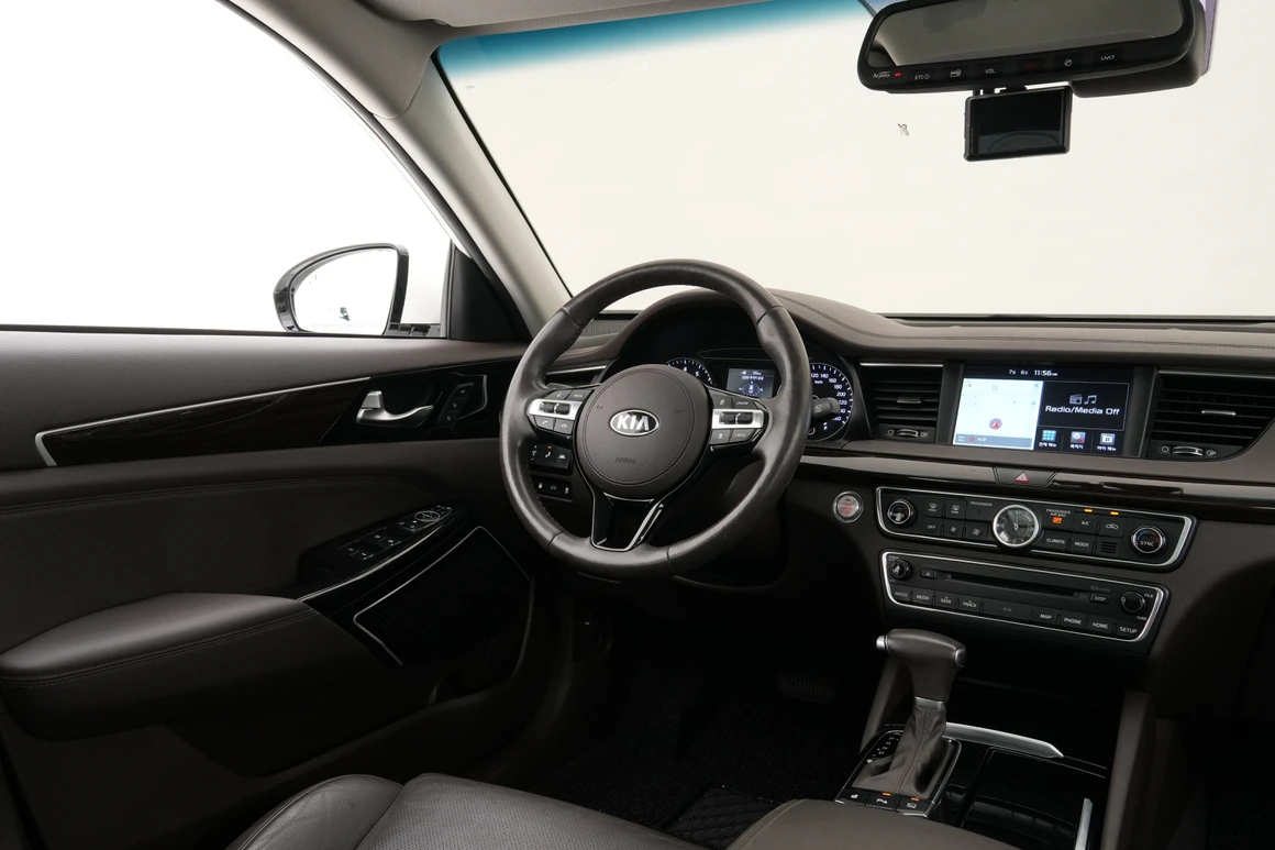 Kia K7 - Фото 18