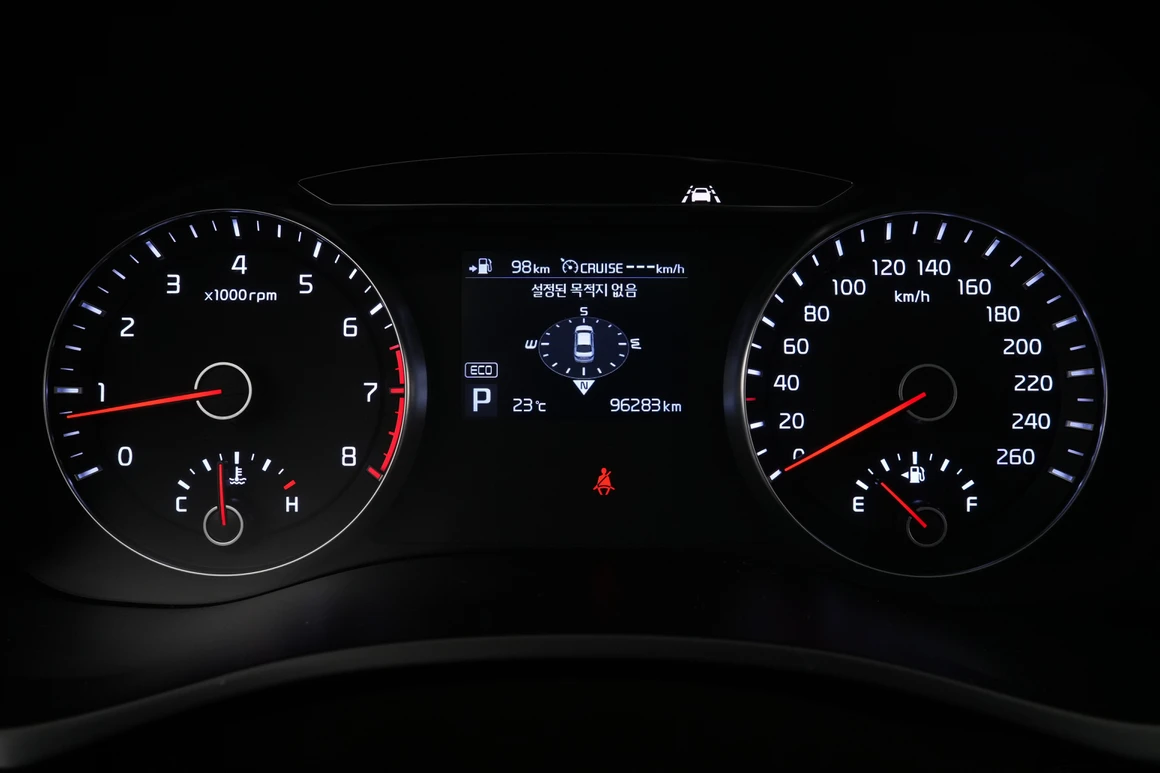 Kia K7 - Фото 27