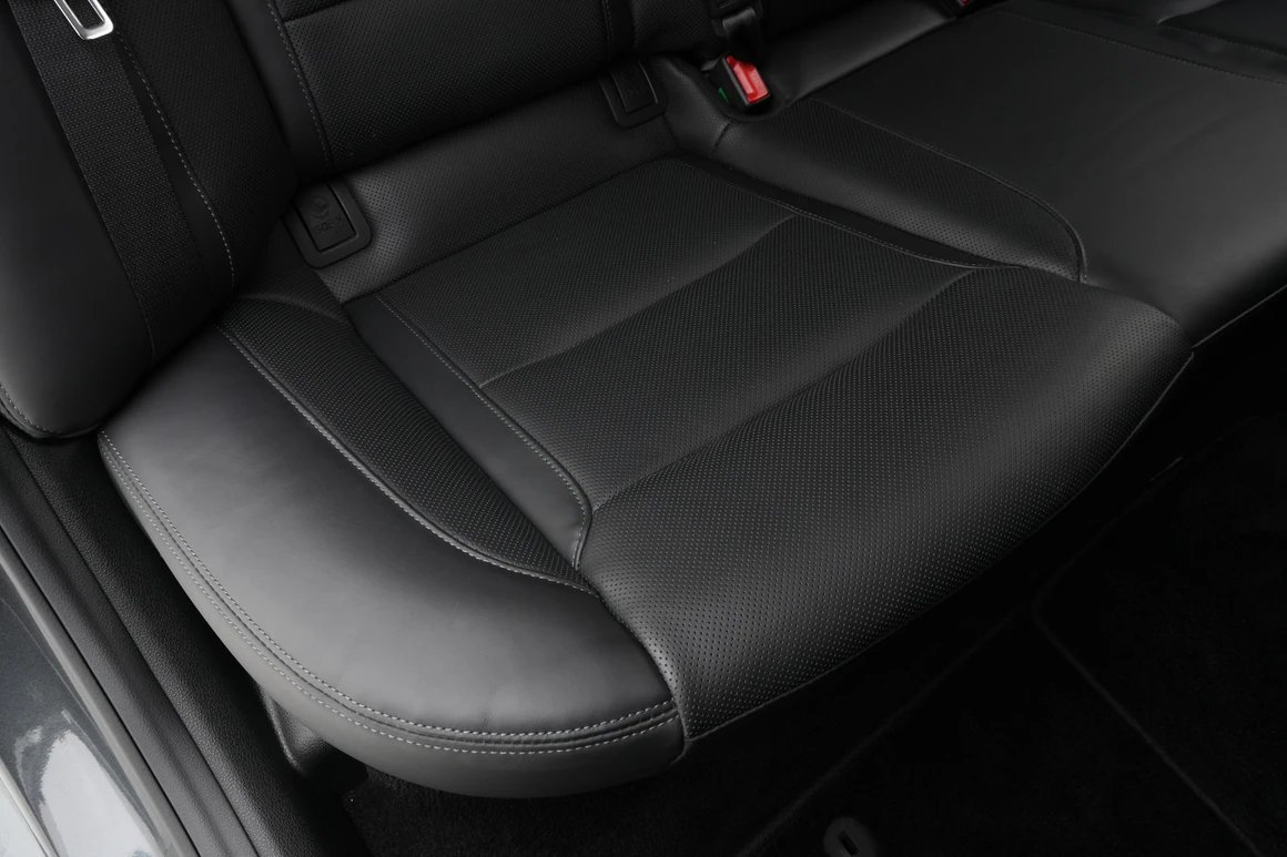 Hyundai Grandeur - Фото 32