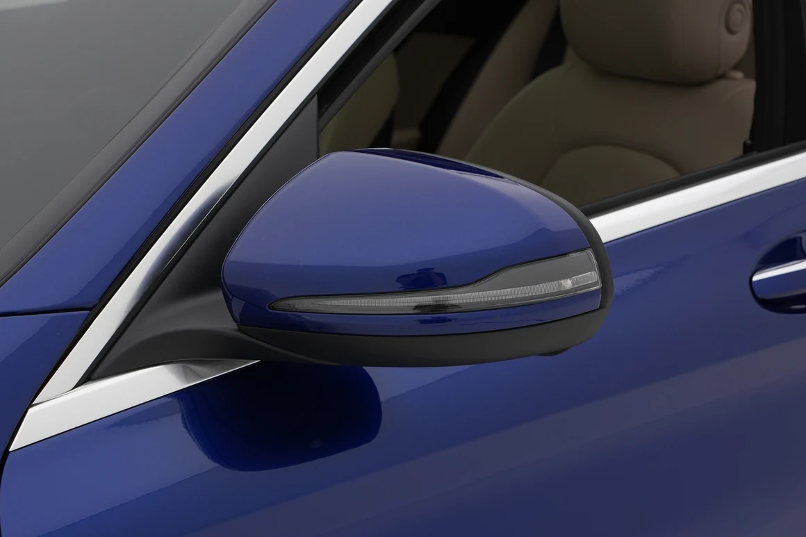 Mercedes-Benz C-Class - Фото 10