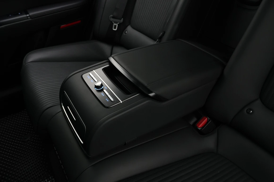 Hyundai Grandeur - Фото 34