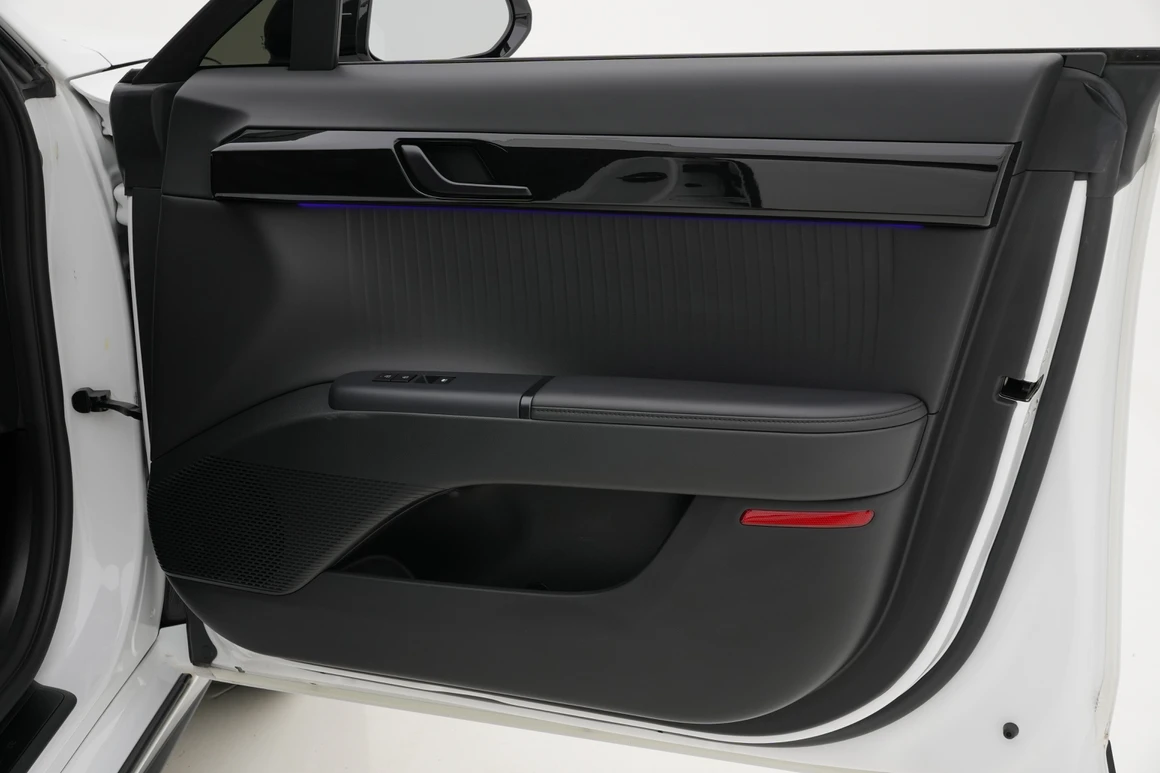 Hyundai Grandeur - Фото 23