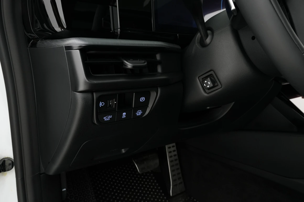 Hyundai Grandeur - Фото 25