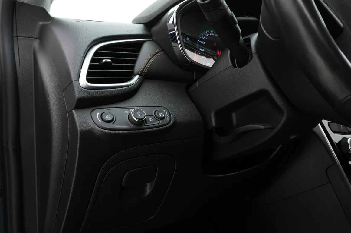Chevrolet Trax - Фото 25