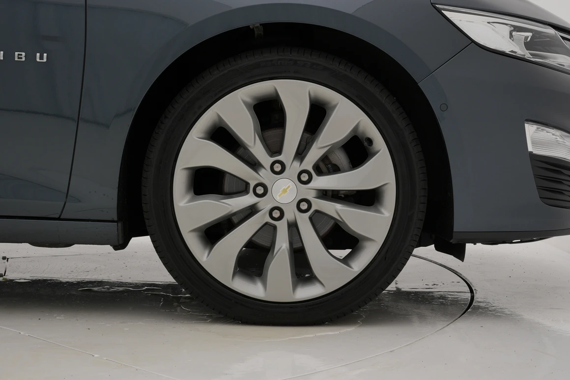 Chevrolet Malibu - Фото 17