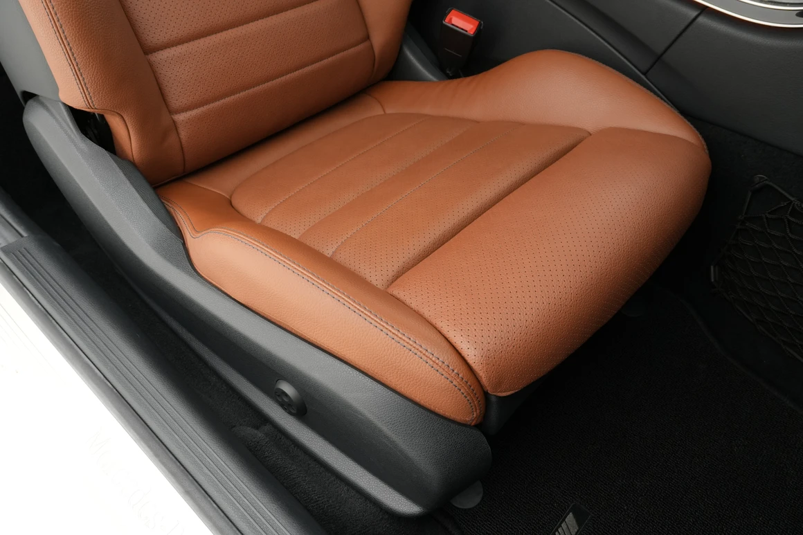 Mercedes-Benz C-Class - Фото 27