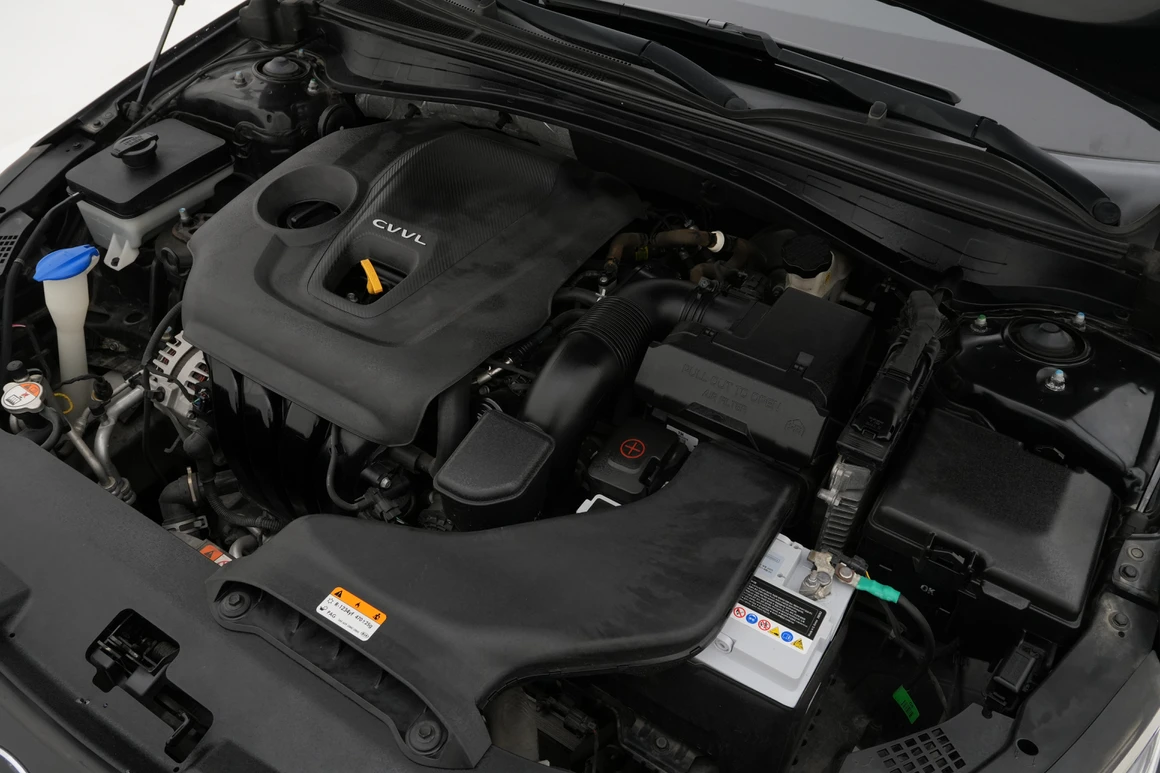 Kia K5 - Фото 13