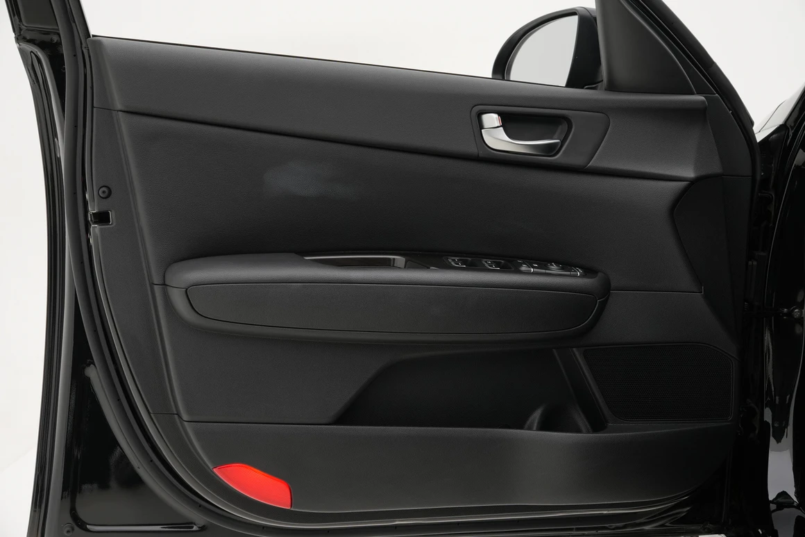 Kia K5 - Фото 20