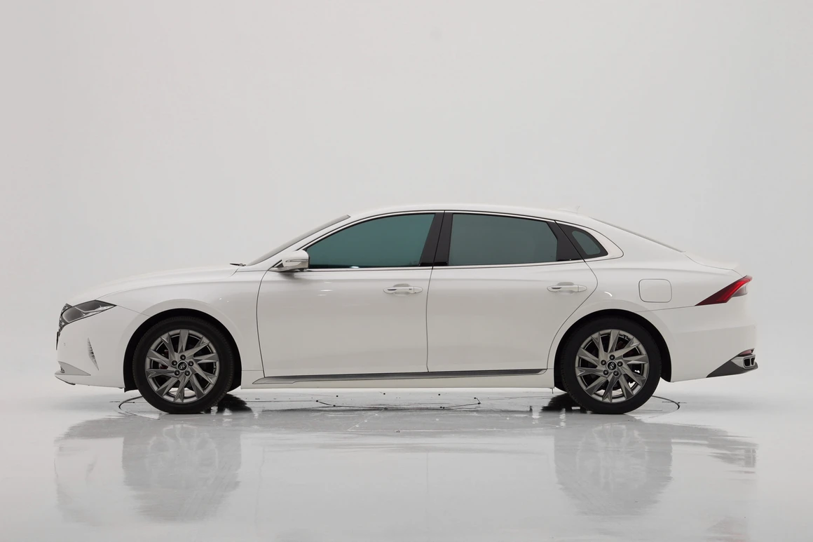 Hyundai Grandeur - Фото 3