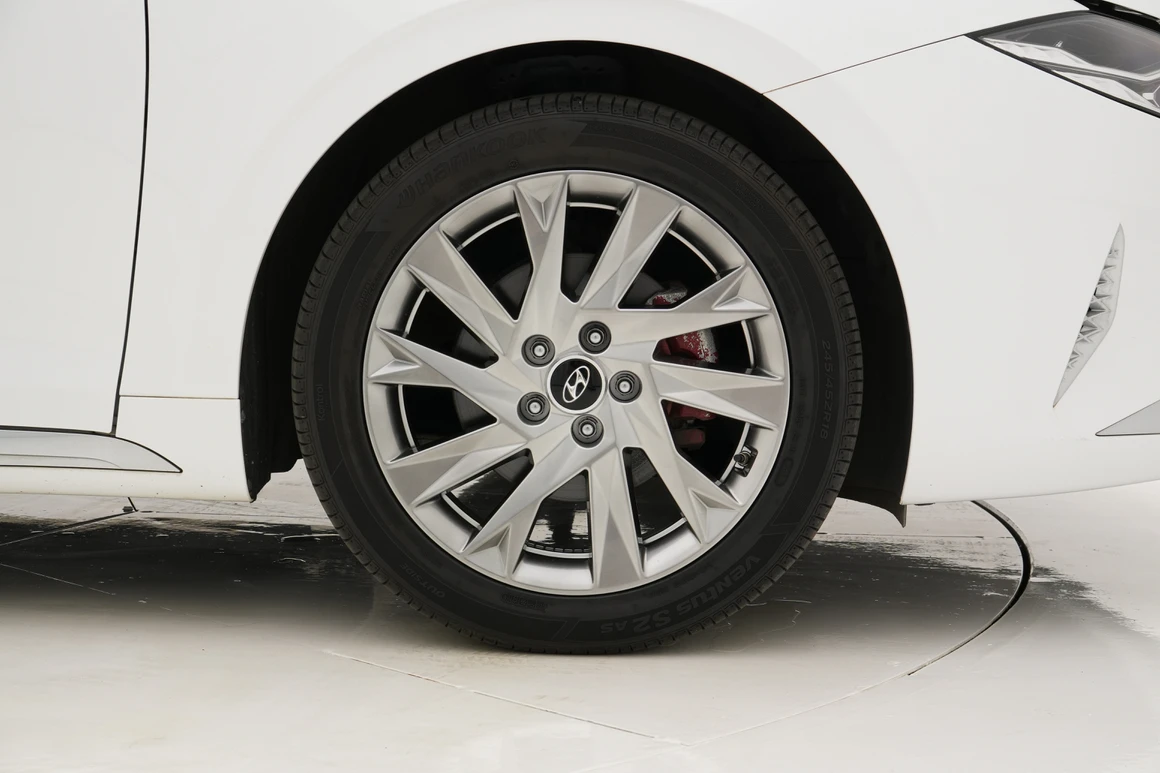 Hyundai Grandeur - Фото 17