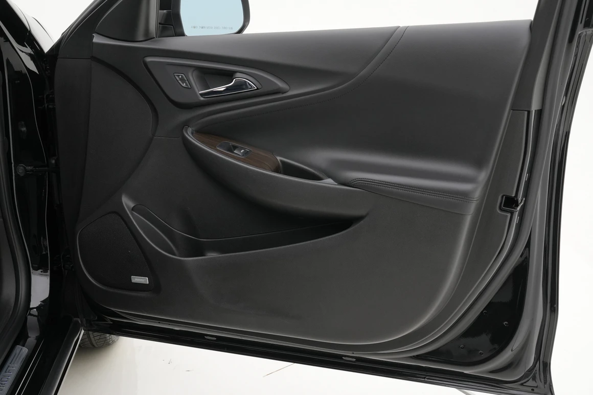 Chevrolet Malibu - Фото 23