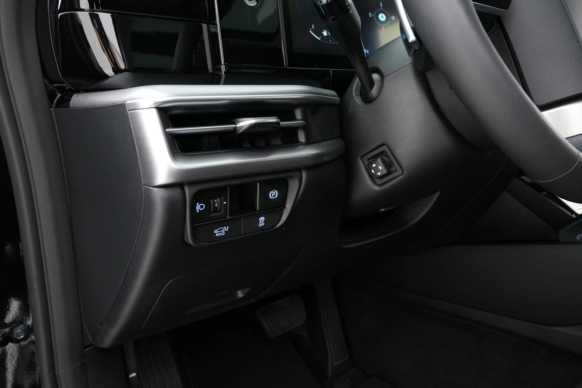 Hyundai Grandeur - Фото 25