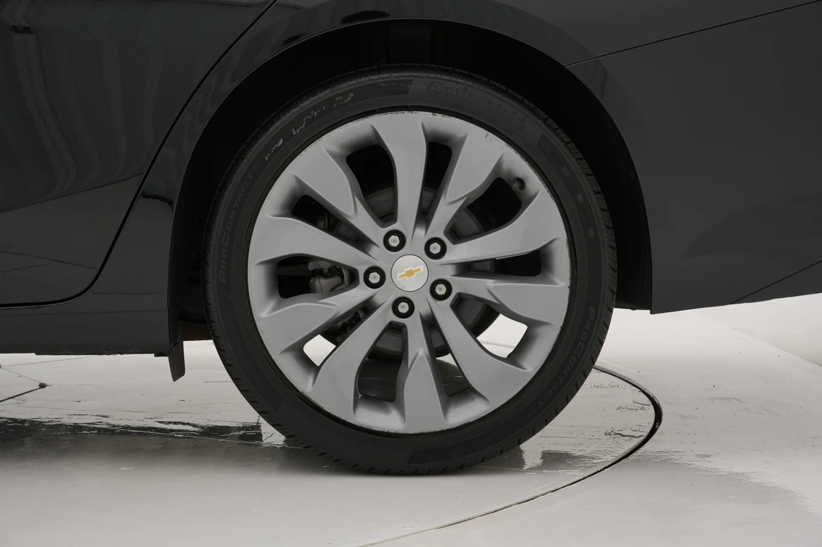 Chevrolet Malibu - Фото 15