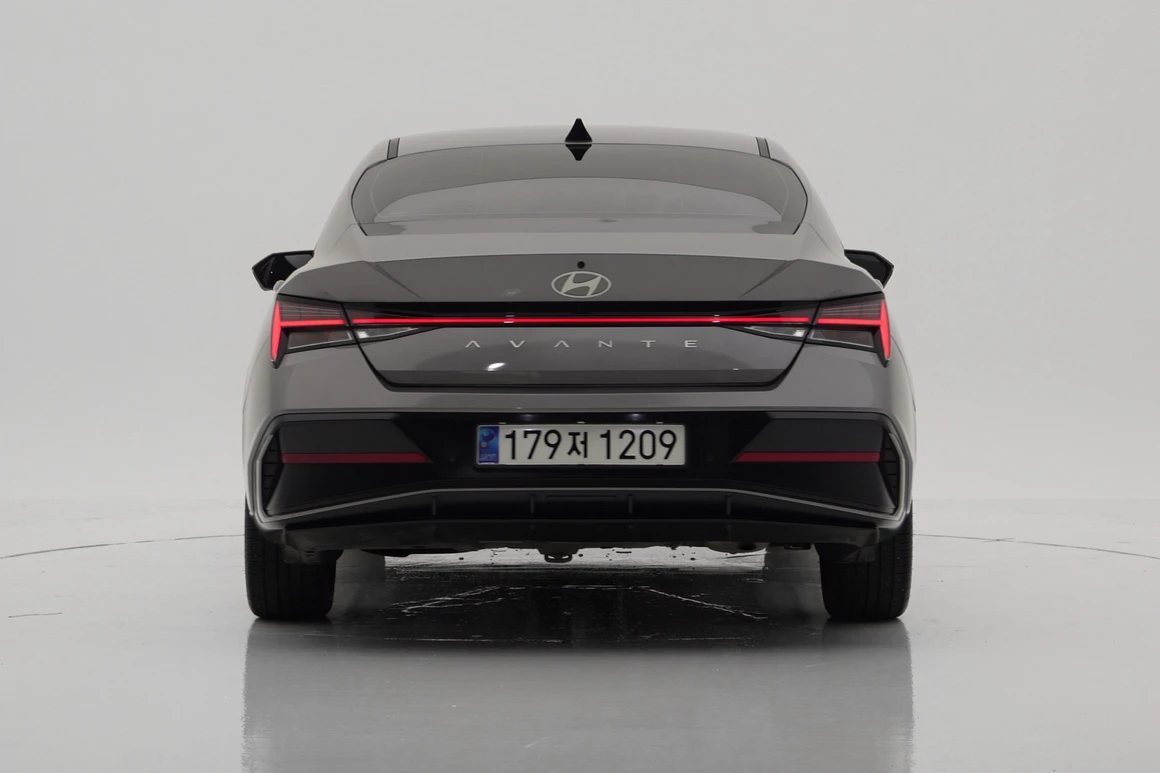 Hyundai Avante - Фото 5