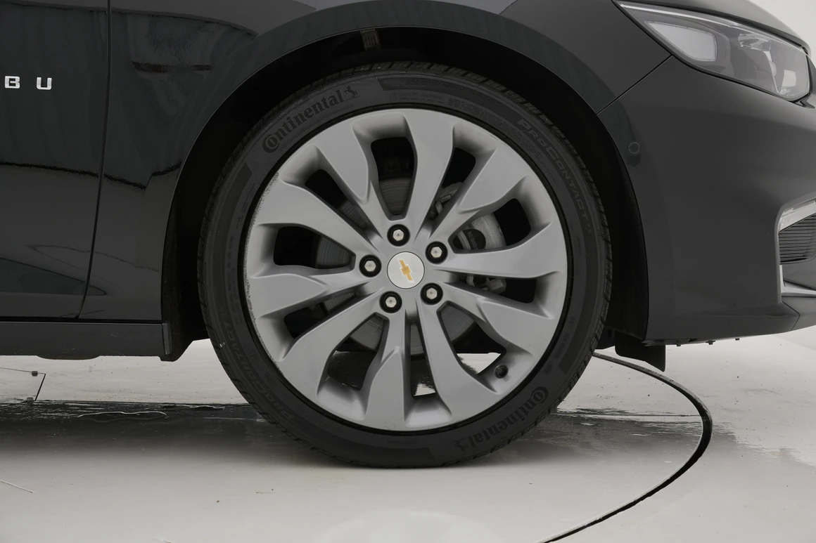 Chevrolet Malibu - Фото 17