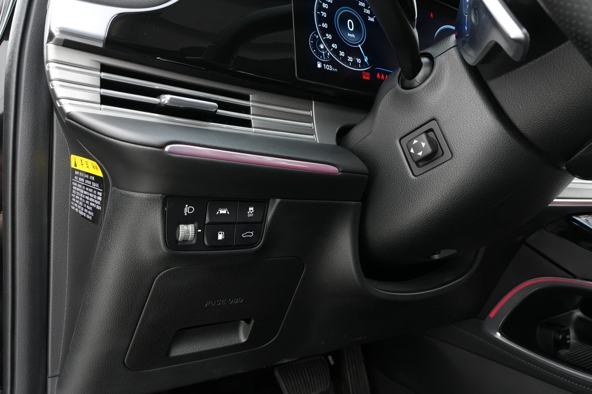 Hyundai Grandeur - Фото 25