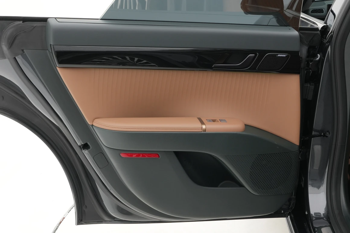 Hyundai Grandeur - Фото 21