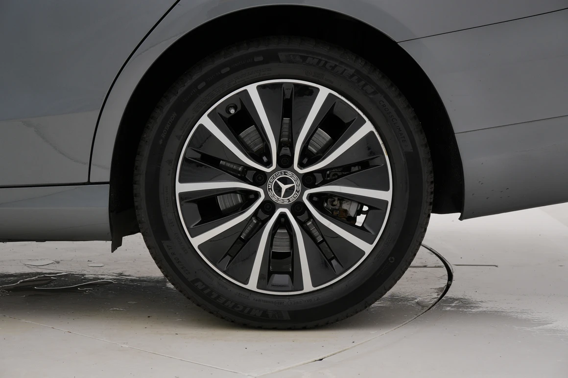 Mercedes-Benz C-Class - Фото 15