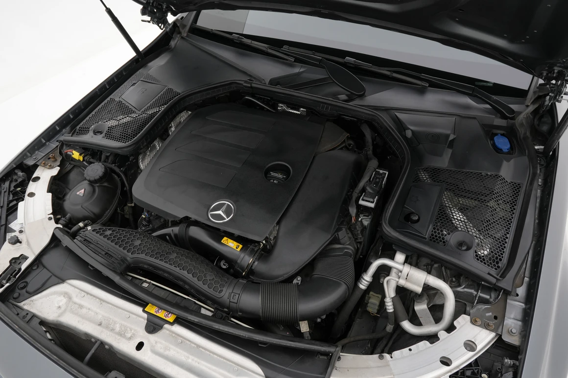 Mercedes-Benz C-Class - Фото 13