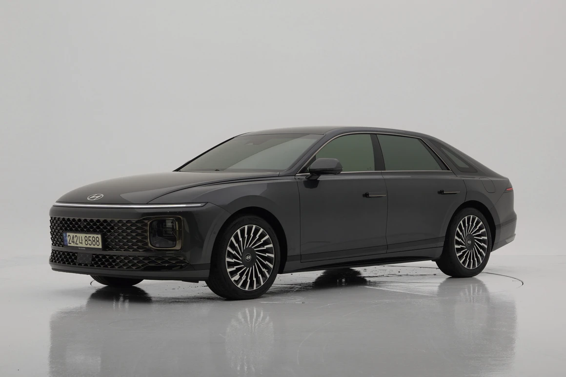 Hyundai Grandeur - Фото 2