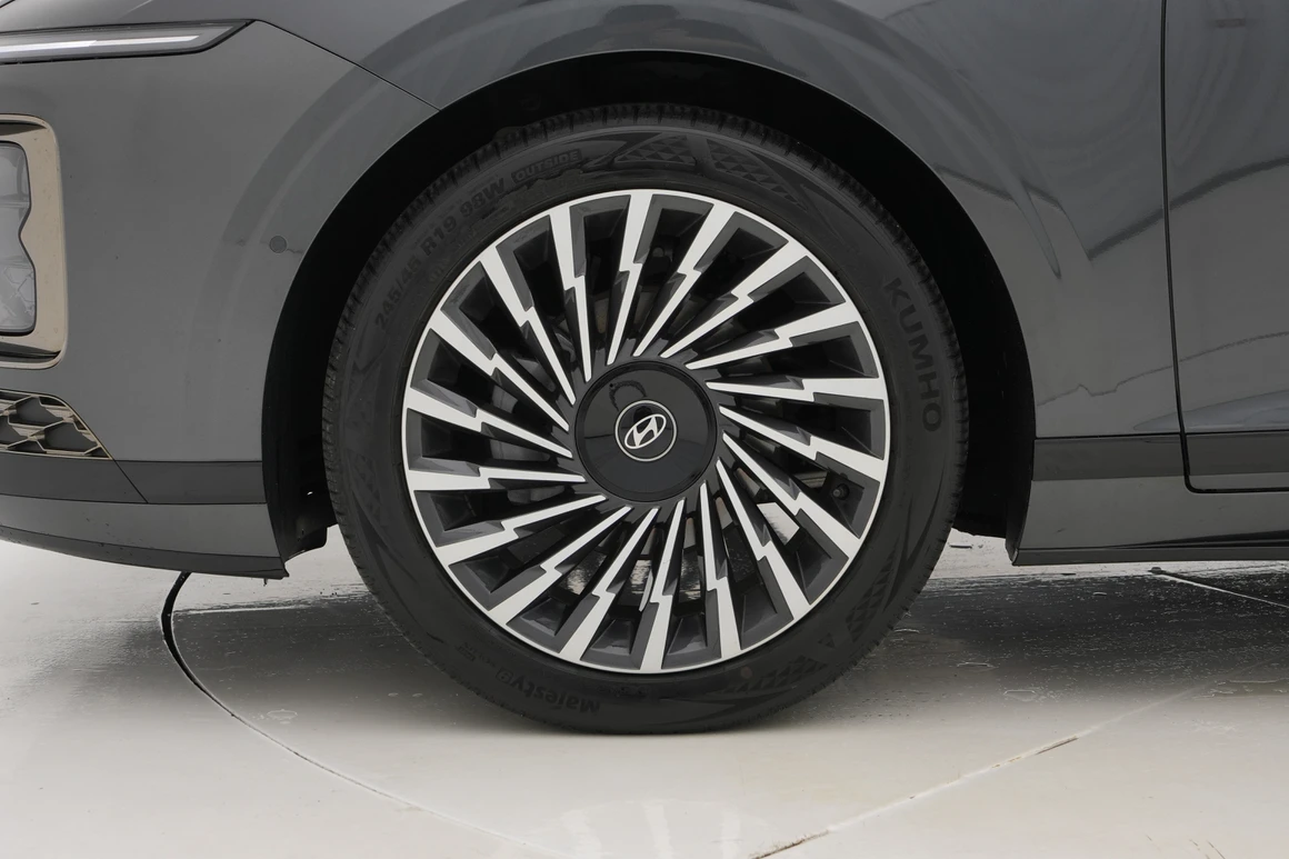 Hyundai Grandeur - Фото 14