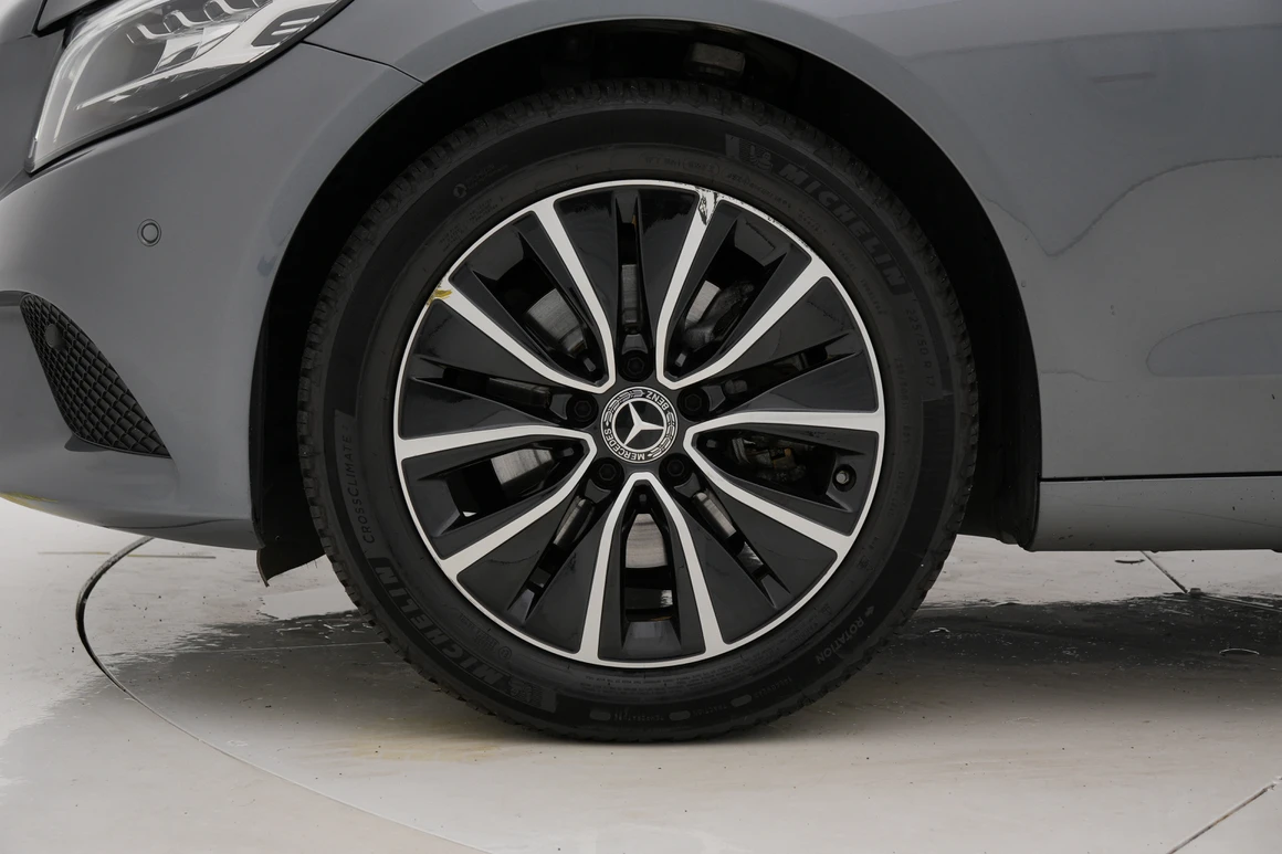 Mercedes-Benz C-Class - Фото 14