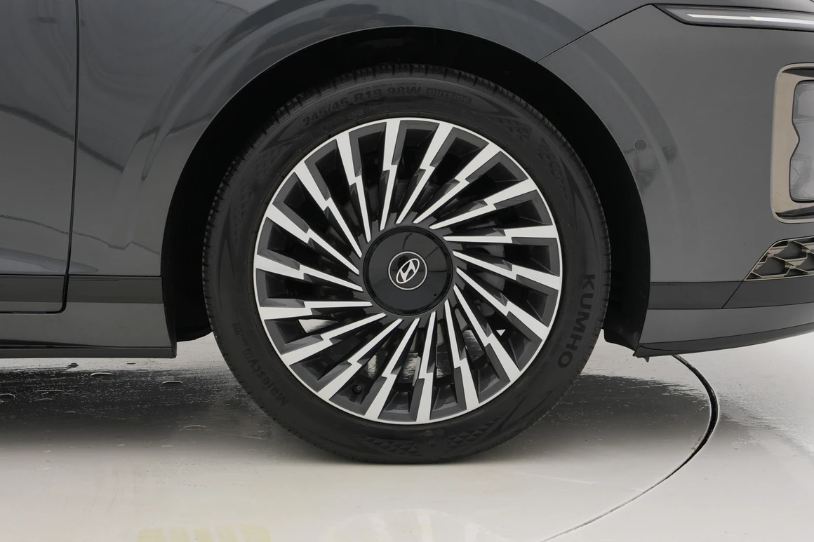 Hyundai Grandeur - Фото 17