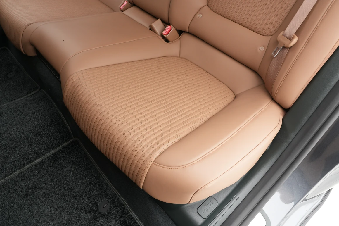 Hyundai Grandeur - Фото 33