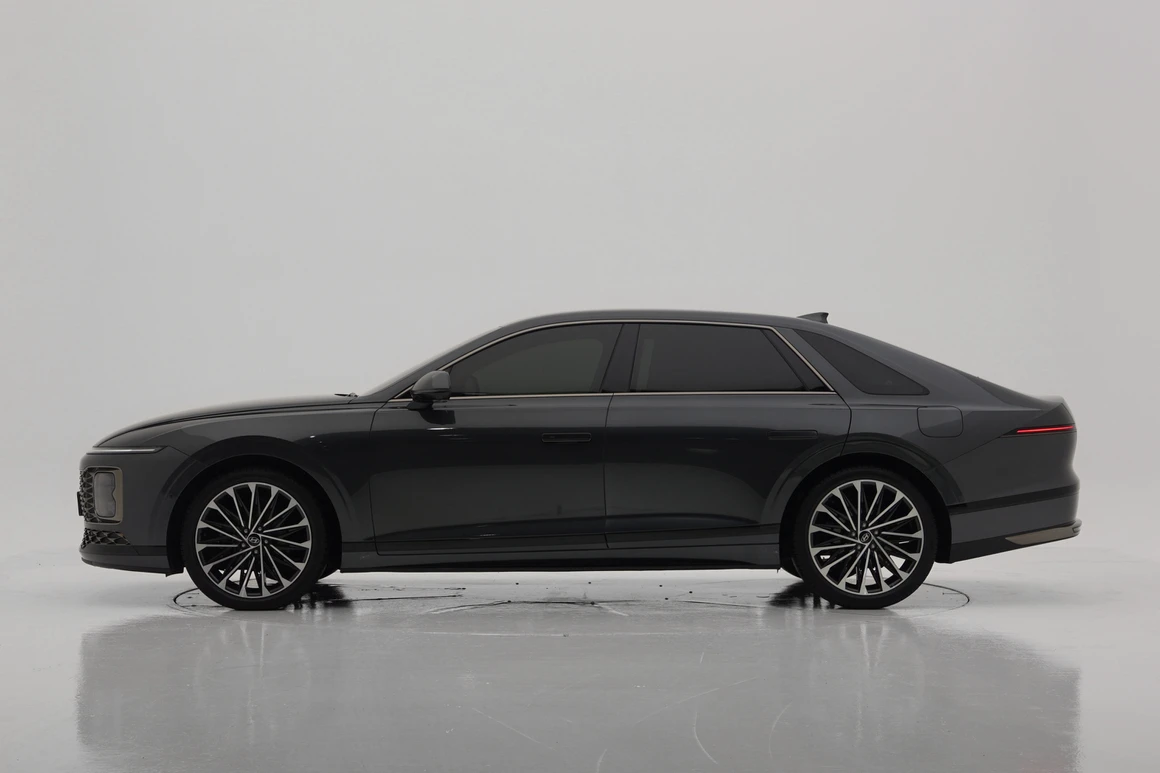 Hyundai Grandeur - Фото 3