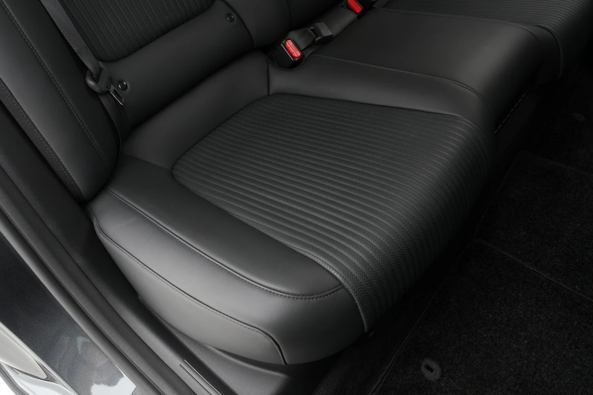 Hyundai Grandeur - Фото 32