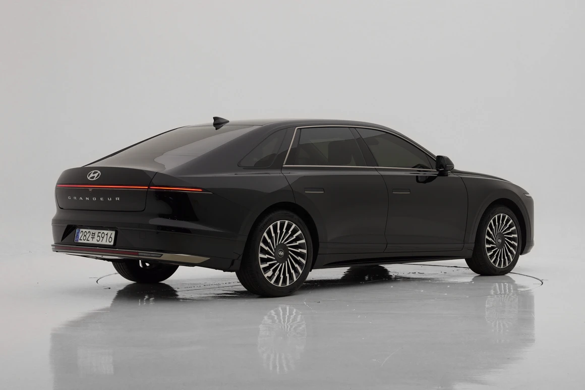 Hyundai Grandeur - Фото 6