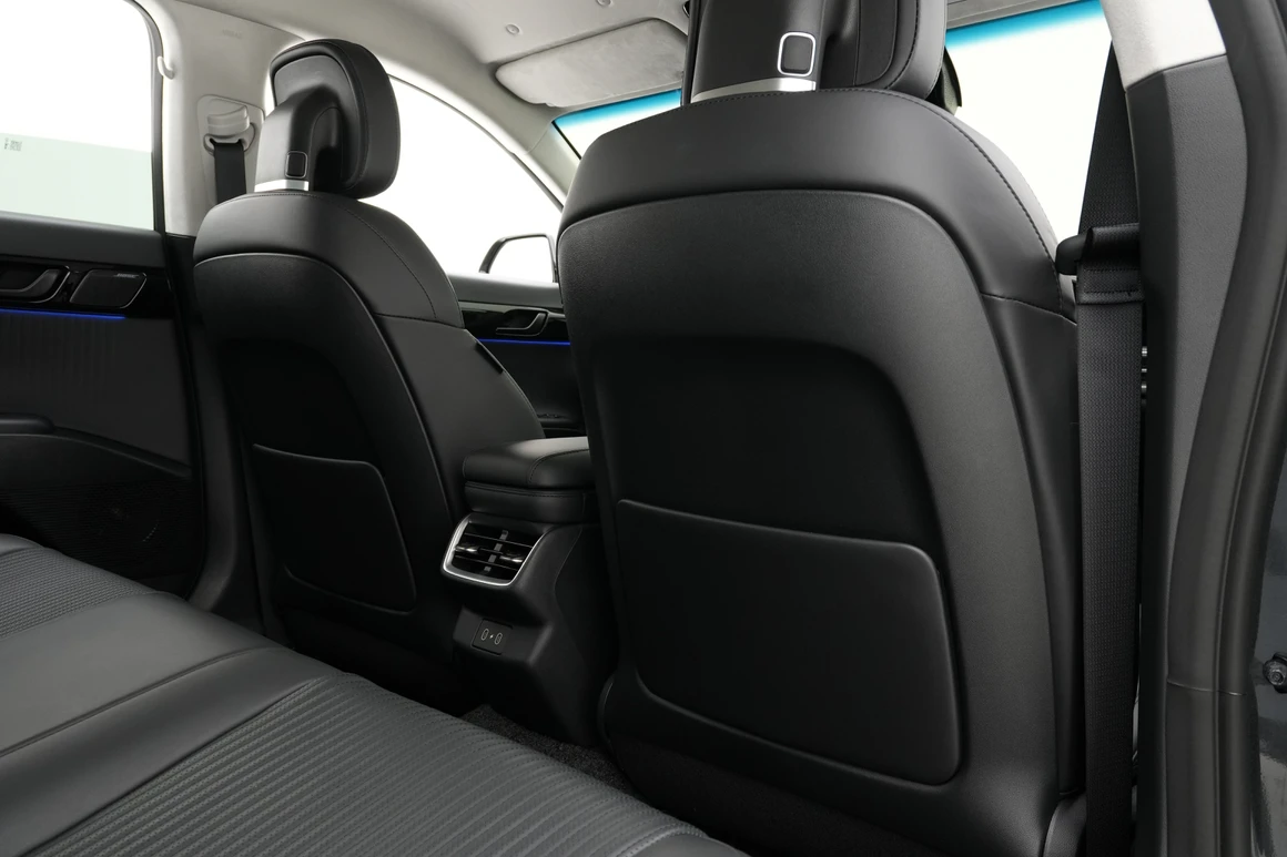 Hyundai Grandeur - Фото 35