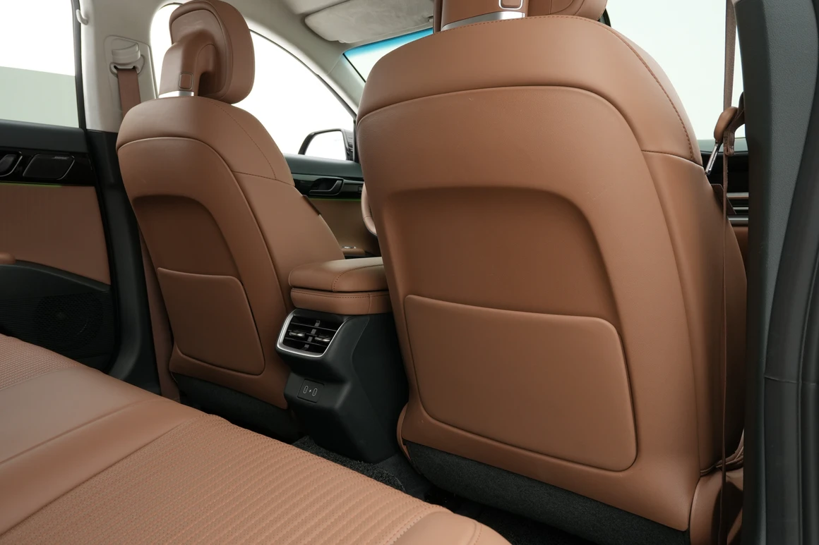 Hyundai Grandeur - Фото 35