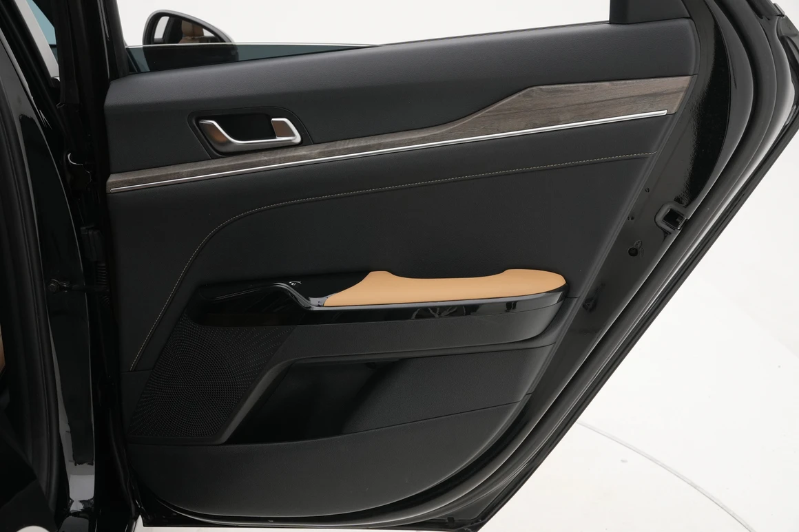Kia K5 - Фото 22