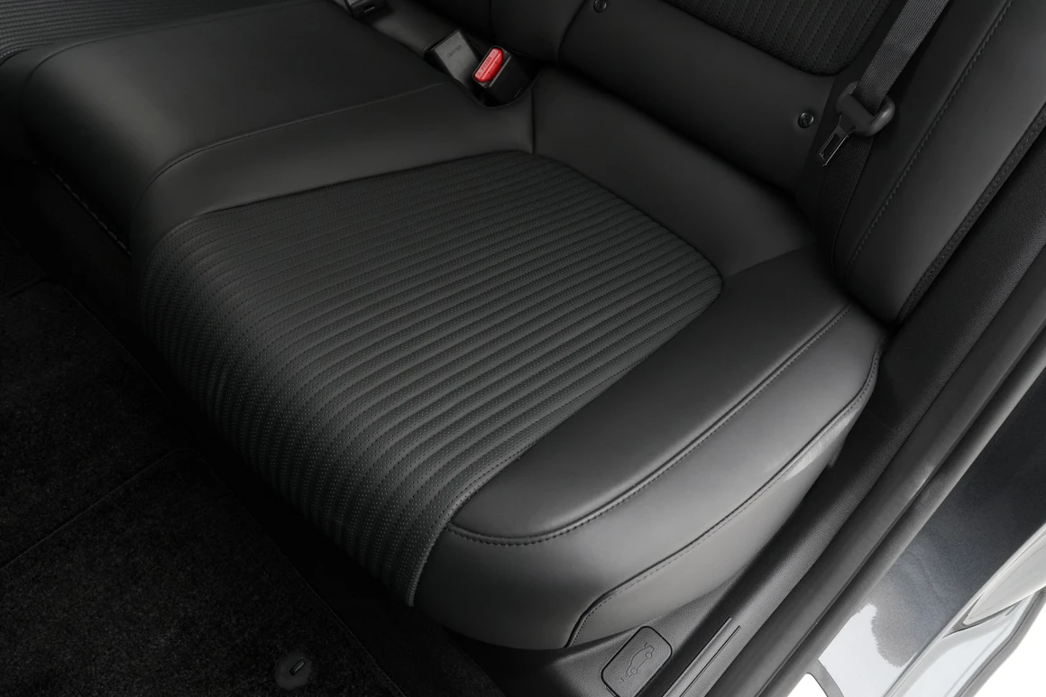 Hyundai Grandeur - Фото 33