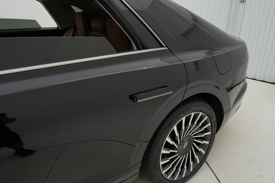 Hyundai Grandeur - Фото 40