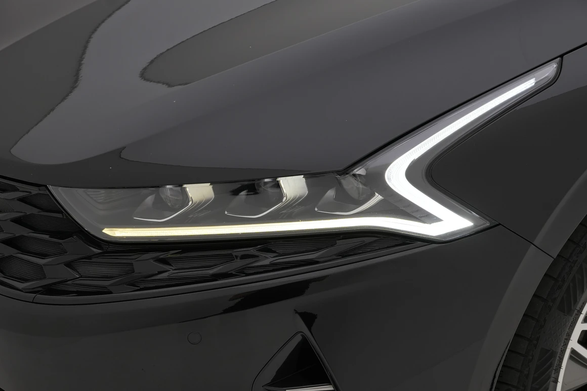 Kia K5 - Фото 9