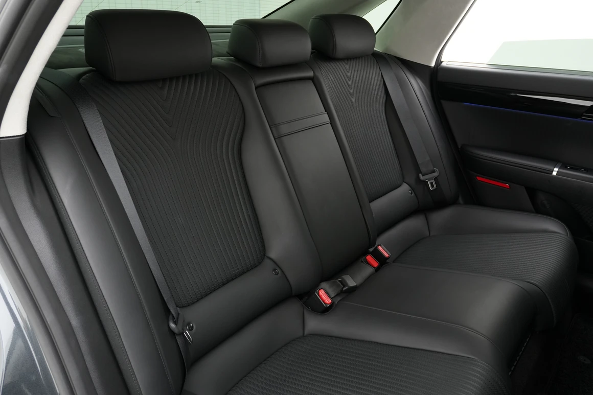 Hyundai Grandeur - Фото 31