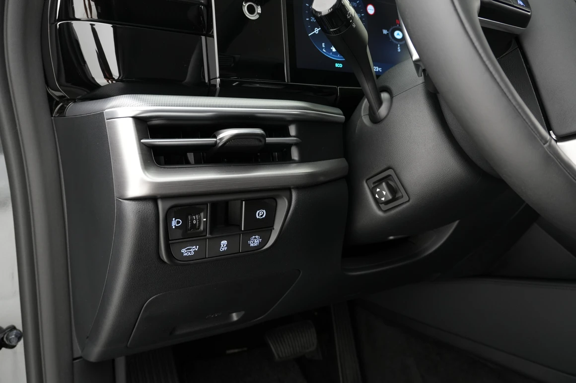 Hyundai Grandeur - Фото 25