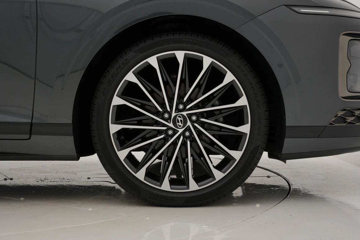 Hyundai Grandeur - Фото 17