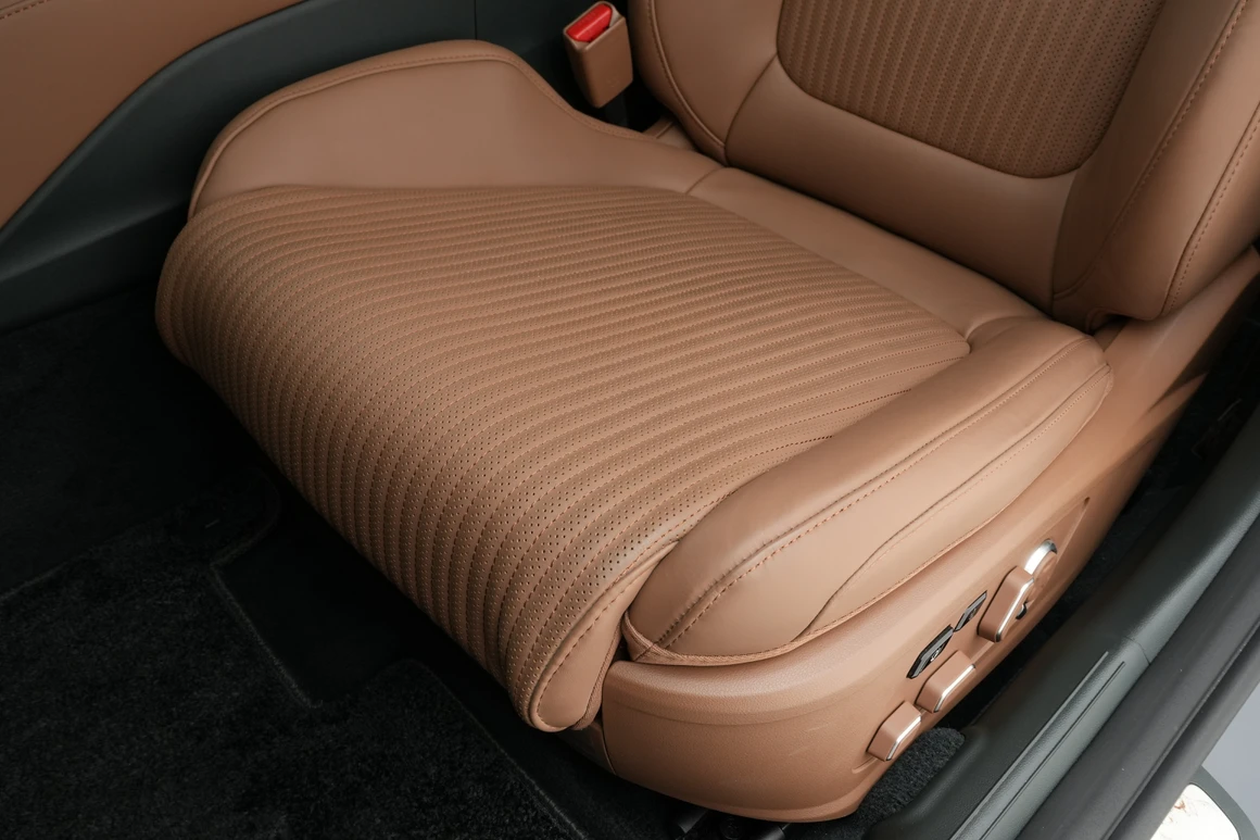 Hyundai Grandeur - Фото 24