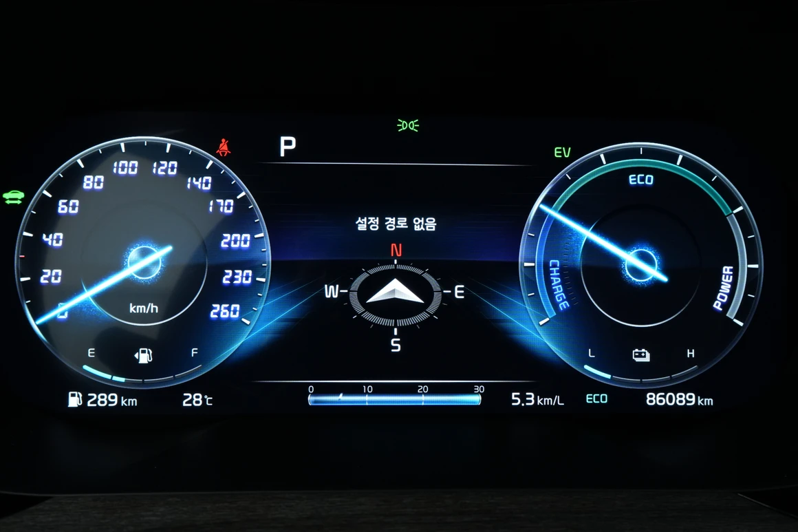 Kia K5 - Фото 26
