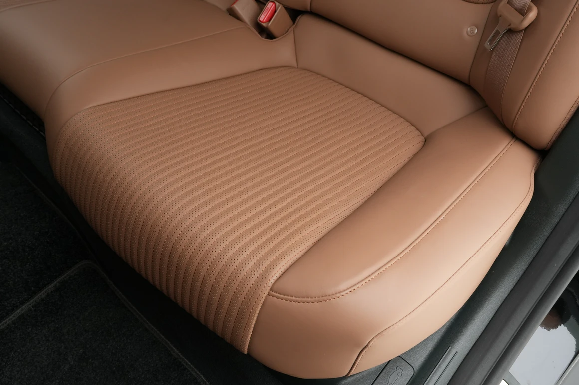 Hyundai Grandeur - Фото 33