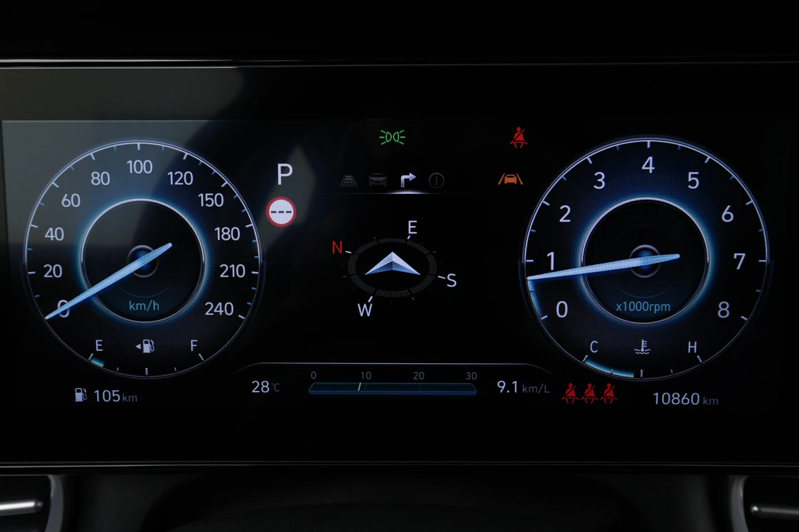 Hyundai Avante - Фото 26