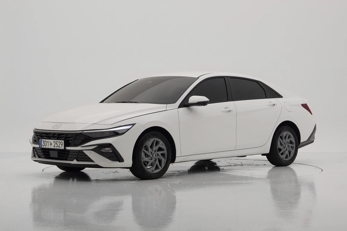 Hyundai Avante - Фото 2