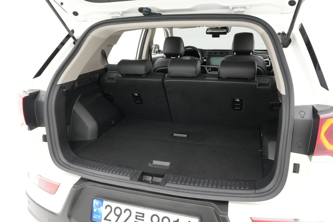 KG Mobility (Ssangyong) Korando - Фото 36