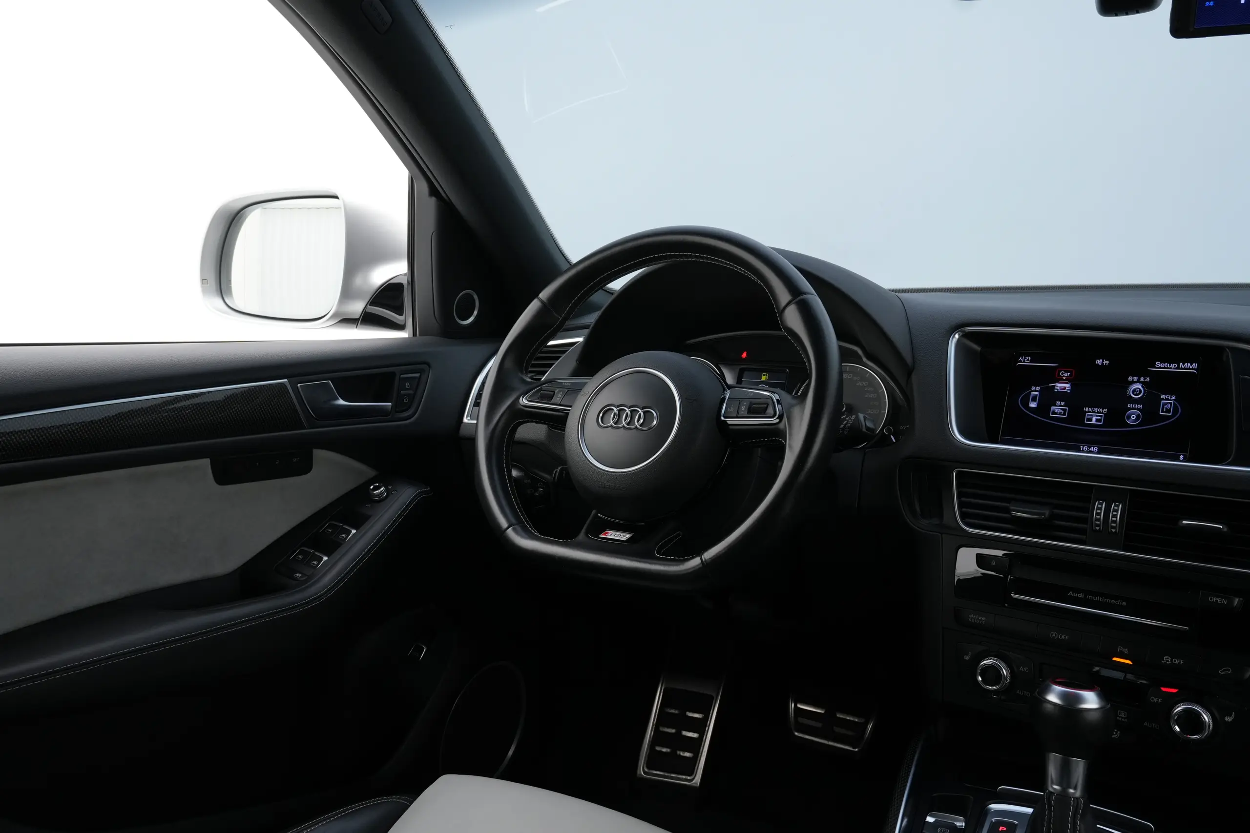 아우디 SQ5 2016년식 중고차